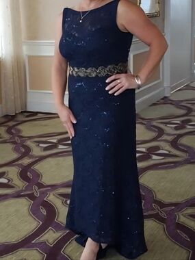 Alex Evenings Elegant Navy Blue Sleeveless Evening Dress